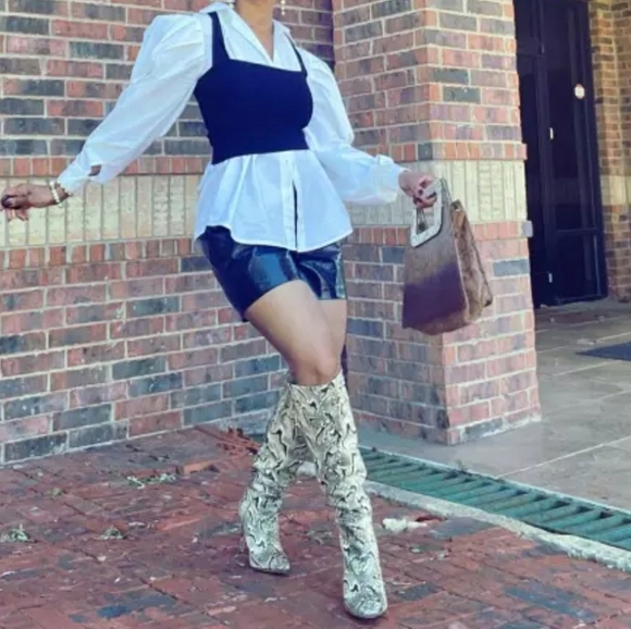 Fierce Vince Camuto Croc Embossed Leather Boots - Picture 8 of 12